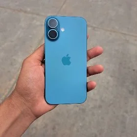 iPhone 16