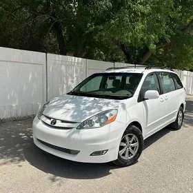 Toyota Sienna 2009
