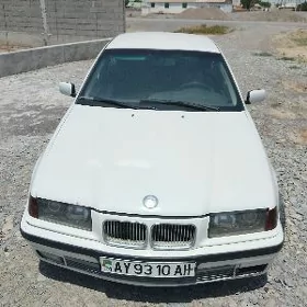 BMW 320 1993