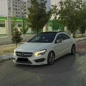 Mercedes-Benz CLA 2015
