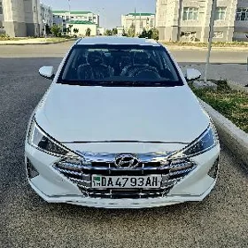 Hyundai Elantra 2021