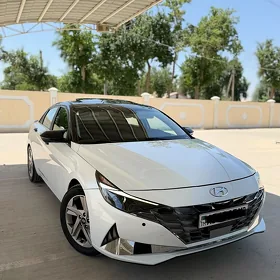 Hyundai Elantra 2021