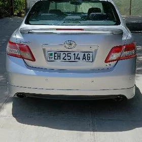 Toyota Camry 2010