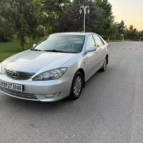 Toyota Camry 2003