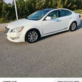 Kia Cadenza 2013