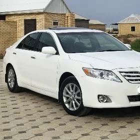 Toyota Camry 2010