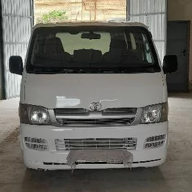 Toyota Hiace 2006