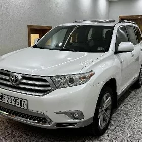 Toyota Highlander 2011