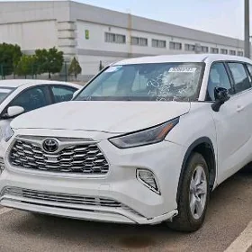 Toyota Highlander 2021