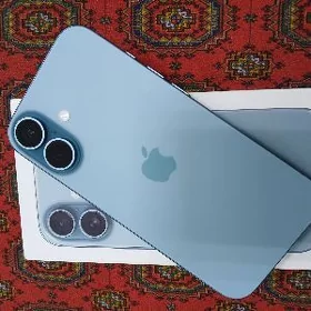 iPhone 16