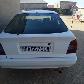 Nissan Primera 1991