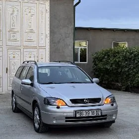 Opel Astra 2004