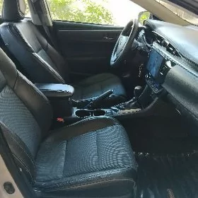 Toyota Corolla 2014