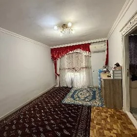 6 MKR  3 KOMNAT 3 ETAJ