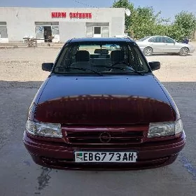 Opel Astra 1992