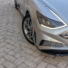 Hyundai Sonata 2021