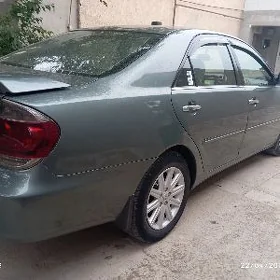 Toyota Camry 2003
