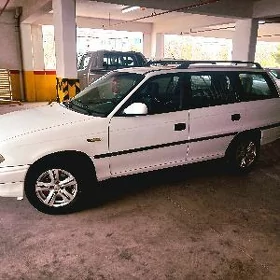 Opel Astra 1996