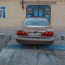 Toyota Avalon 1999