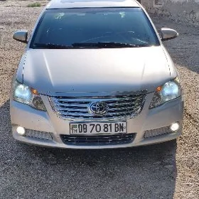 Toyota Avalon 2005