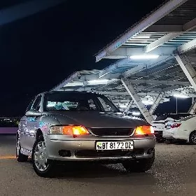 Opel Vectra 2000