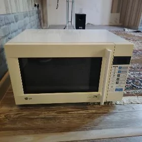Микроволновая печь