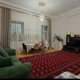 Элитка Московская 4 комнаты