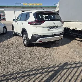 Nissan Rogue 2023