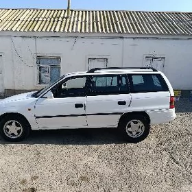 Opel Astra 1998