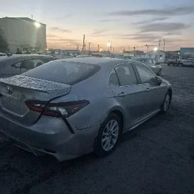 Toyota Camry 2022