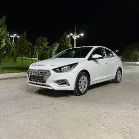 Hyundai Accent 2023