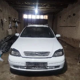 Opel Astra 2001