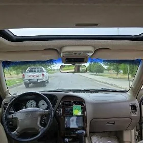 Nissan Pathfinder 2000