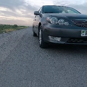 Toyota Camry 2004