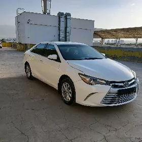 Toyota Camry 2016
