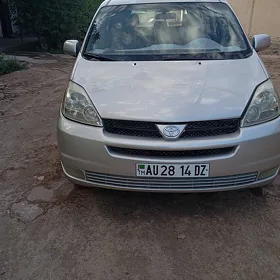 Toyota Sienna 2004