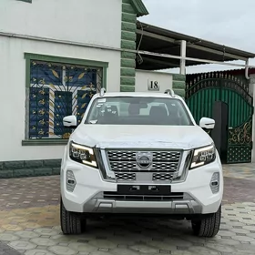 Nissan Navara 2026