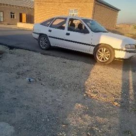 Opel Vectra 1992