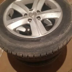 16lyk tayota diska