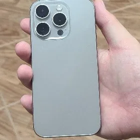 iPhone 15 PiPhone 15pro