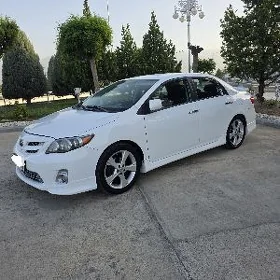 Toyota Corolla 2013
