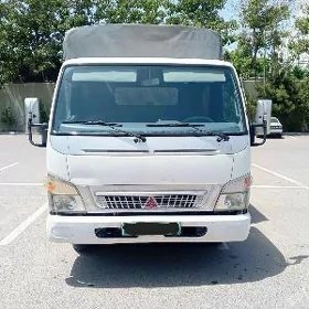 Mitsubishi Canter 2012