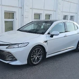 Toyota Camry 2018