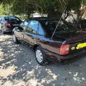 Opel Vectra 1992