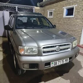 Nissan Pathfinder 2003