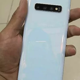 S10 8/128️