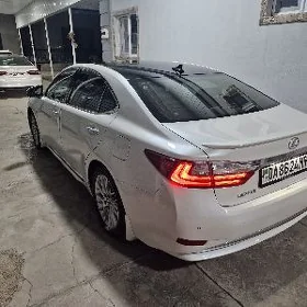 Lexus ES 350 2017
