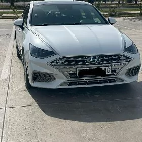 Hyundai Sonata 2021