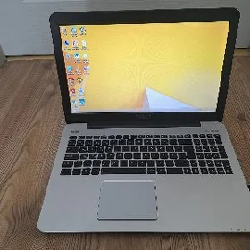 Asus i7"4-GEN
