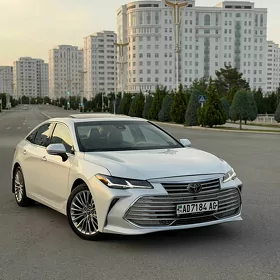 Toyota Avalon 2019